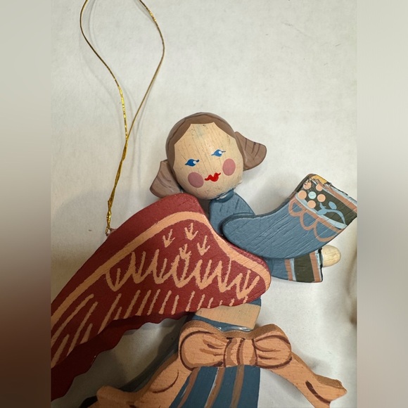 Banner Vintage Set of 2 Wood Christmas Ornaments - Picture 2 of 7